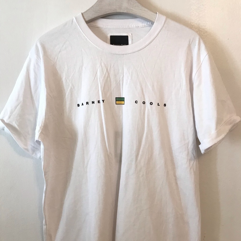 Barney Cools T-Shirt Size Small Nwt White Street Wear Skate Surf Logo Minimalist — image 7 of 8